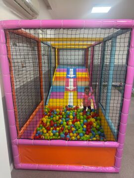 Soft Play Roller Coaster ve Top Havuzlu Eğlence Parkuru