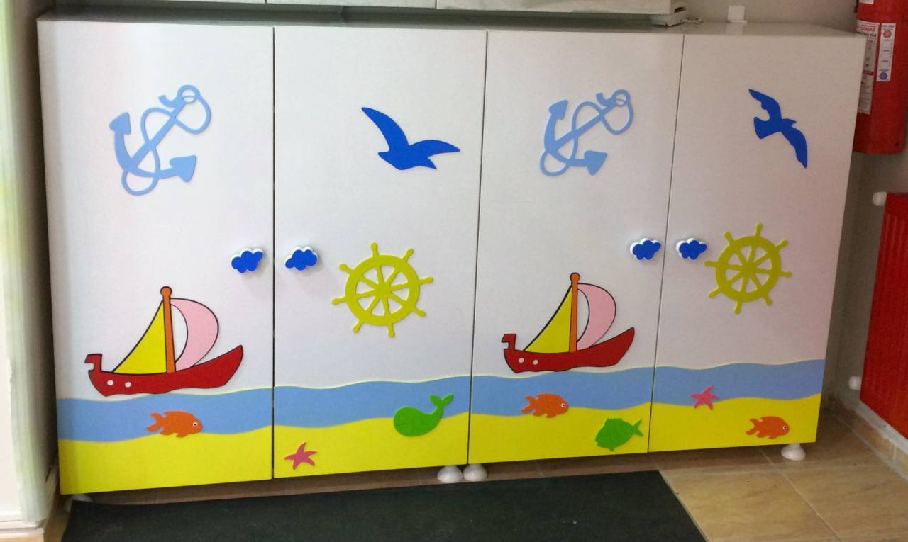 Figürlü  Kapaklı  Ayakkabılık 160x30x120 h