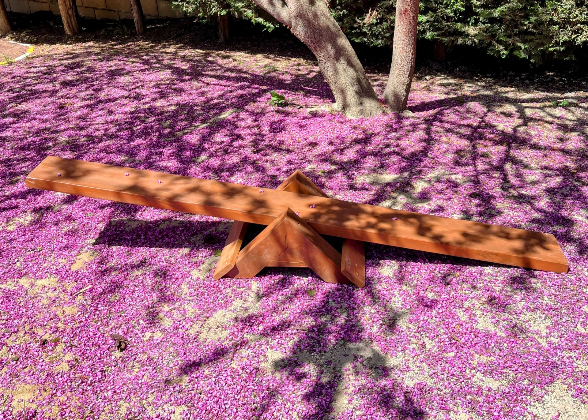 Survivor Tramplen Oyunu