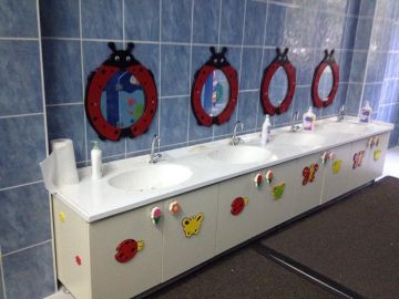 Lavabo dörtlü dolap m/tül h: 60 cm