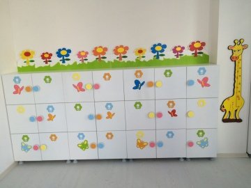 İsimlikli Figürlü Kişisel Öğrenci  Dolabı 18 kapaklı