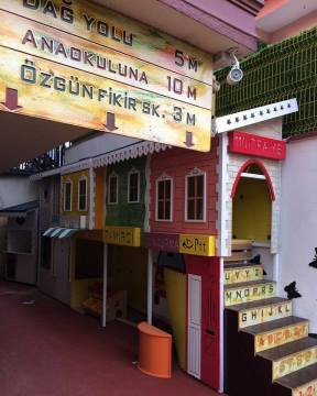 Ahşap cadde ve sokak Oyun Parkı