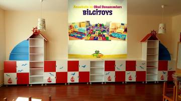 Yelkenli Kapaklı Kişisel Öğrenci Dolabı