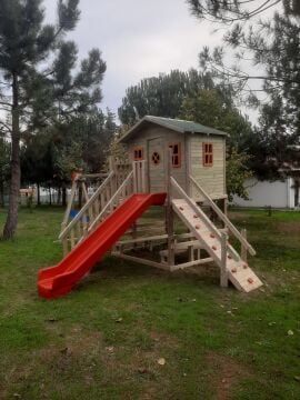 Ahşap Oyun evi çocuk parkı